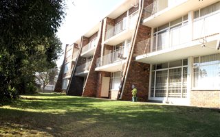 2 Bedroom Apartment in Menlyn