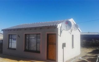 2 Bedroom House in Wedela