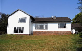 5 Bedroom House in Hilton
