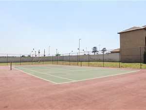 2 Bed Apartment in Parkrand
