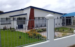 5 Bedroom House in Despatch
