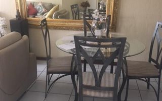 2 Bedroom Townhouse in Glenanda