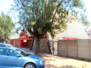 498 m² Commercial space in Krugersdorp Central