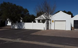 3 Bedroom House in Tableview