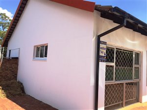 275 m² Office Space in Villa Rosa
