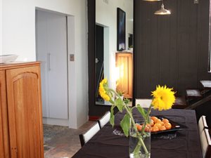 Studio apartment in Cheltondale