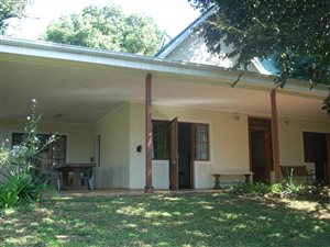 3 Bed House in Clarendon