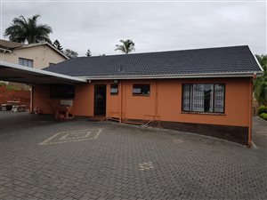 3 Bed House in Stanger Manor