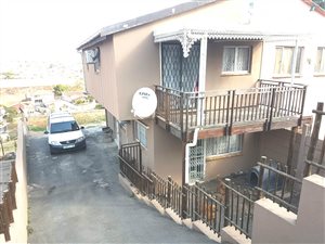3 Bed House in Arena Park