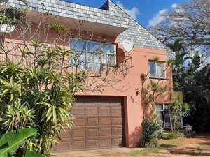 4 Bed House in Red Hill