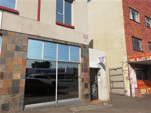 15 m² Commercial space in Southernwood