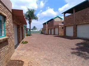 3 Bed Apartment in Moregloed