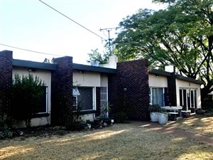 3 Bed House in Brackenhurst