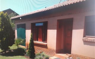 3 Bedroom Townhouse in Delmas