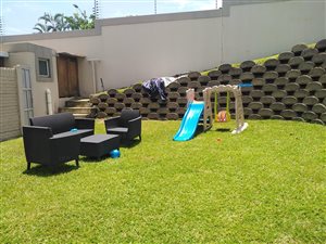 3 Bed Townhouse in Bluff