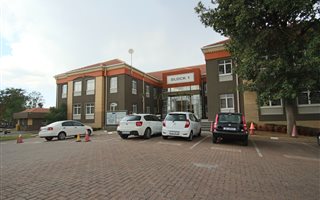 435 m² Office Space in Fourways