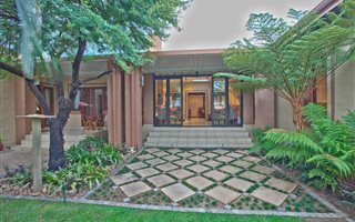 4 Bedroom House in Willow Acres