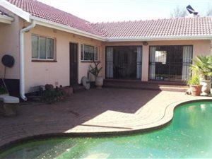 5 Bed House in Sunair Park
