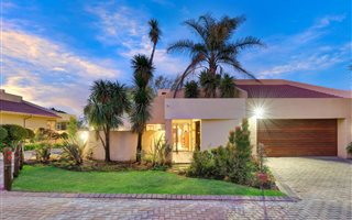 3 Bedroom Cluster in Ruimsig