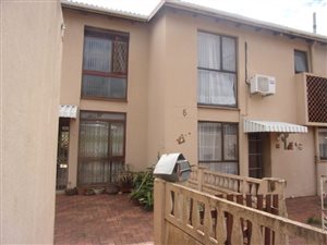 3 Bed Duplex in Woodhaven