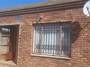 2 Bed House in Nellmapius