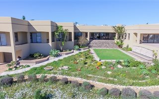 4 Bedroom House in Myburgh Park
