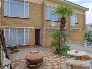 2 Bedroom Apartment in Potchefstroom Central