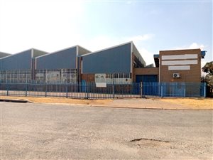 1631 m² Industrial space in Denver