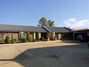 4 Bed House in Benoni AH