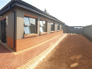 4 Bed House in Leopards Rest Security Estate