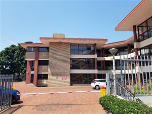 251 m² Office Space in Westville