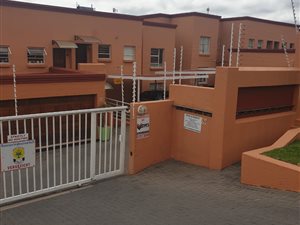 3 Bed Townhouse in Wilro Park
