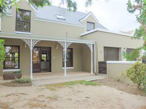4 Bedroom House in Paradyskloof