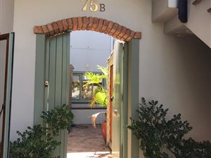 2 Bed Apartment in Franschhoek