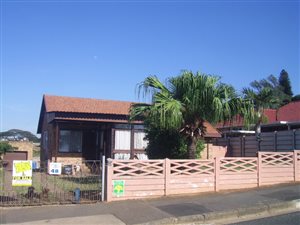 3 Bed House in Woodlands