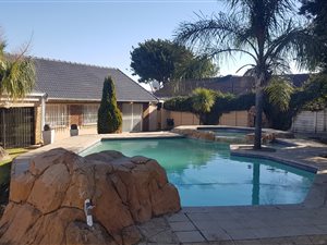 3 Bed House in Mulbarton