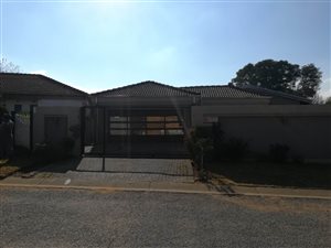 3 Bed House in Witpoortjie