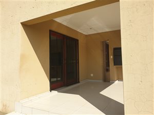 3 Bed House in Thatchfield