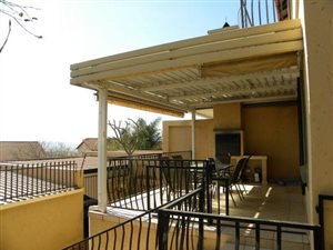 2 Bed Apartment in La Montagne