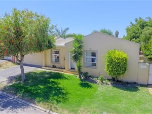 3 Bedroom House in Tableview