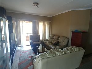 3 Bed Flat in Olympus AH