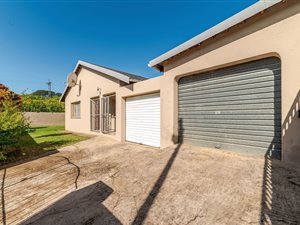 5 Bed House in Verulam