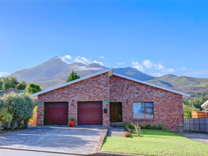 3 Bed House in Denneoord