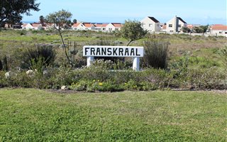 1181 m² Land available in Franskraal