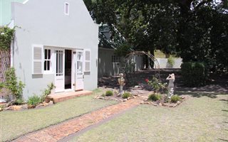 4 Bedroom House in Greyton