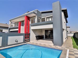 4 Bed House in Derdepoort
