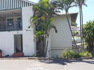 2 Bed Apartment in Bellair