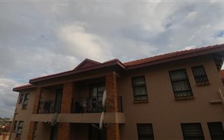 2 Bedroom Apartment in Grobler Park