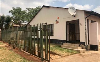 3 Bedroom House in Palmridge