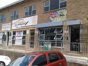 2394 m² Industrial space in Woodhurst